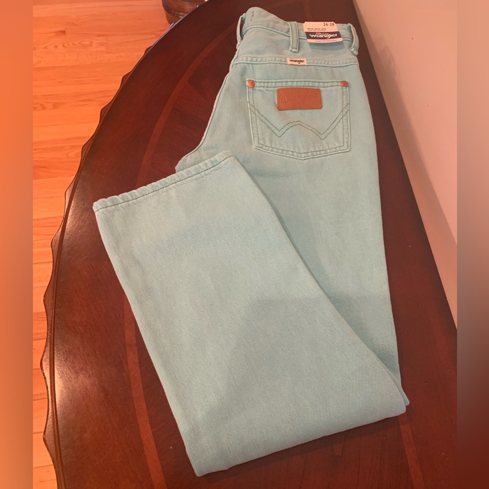 NWT Womens Wrangler Aqua Wild West High Rise Straight Cotton Jeans